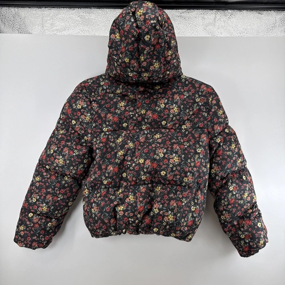 Old Navy‎ Black Floral Cropped Puffer Jacket Girls Size L (10-12)
